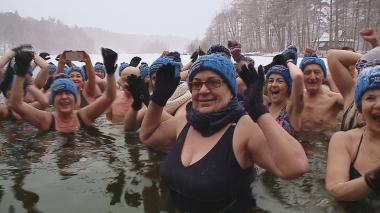 Wejherowskie morsy nad jeziorem Dobrym