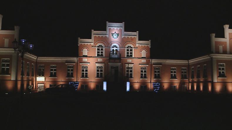 Muzeum w świetle reflektorów