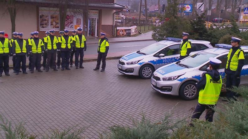 Ulice powiatu patrolują dwa nowe radiowozy