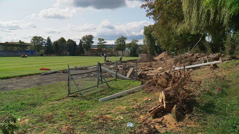 Trwa remont miejskiego stadionu