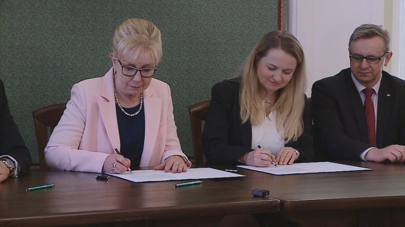 Umowa na modernizację dworca PKP w Wejherowie podpisana