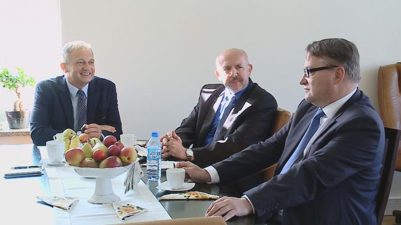 Minister Biernacki w Redzie. Obiecuje pomoc ws. OPATu.