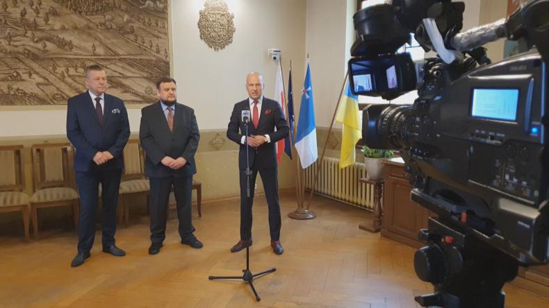 Głos koalicyjnych radnych w odpowiedzi na konferencje PiS