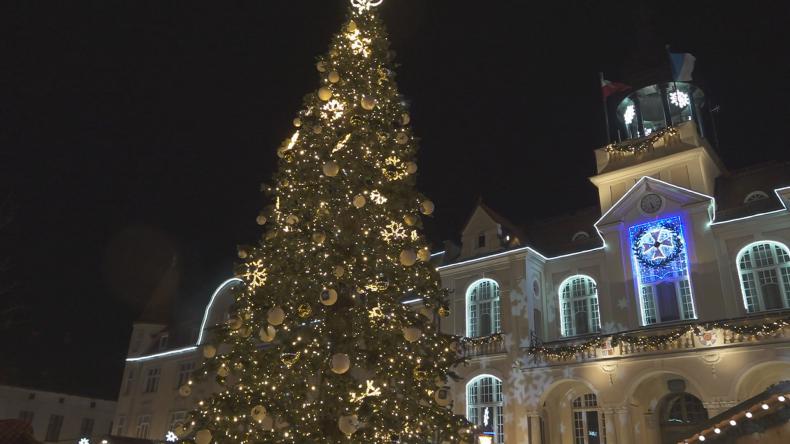 Wejherowski Jarmark Bożonarodzeniowy otwarty