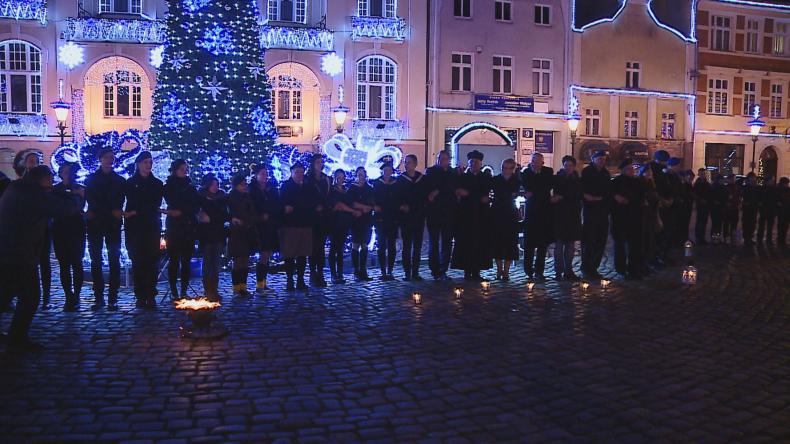 Betlejemskie światełko przywitały tłumy