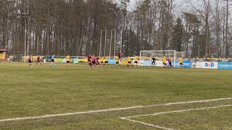 Wikęd lepszy od Gryfa w derbach powiatu wejherowskiego