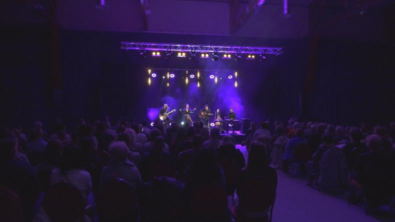 Blue Caffe wystąpiło w Gniewinie