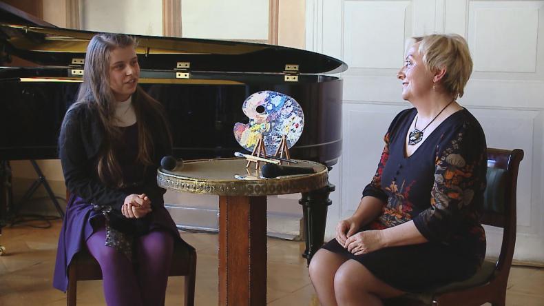 Debiut Lili na salonach