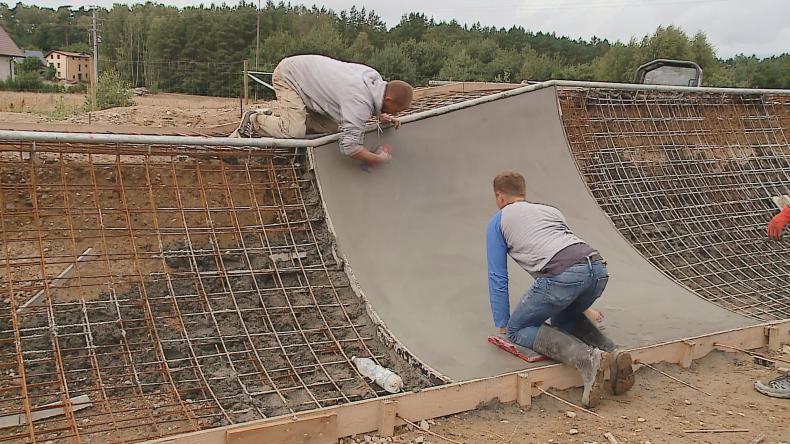 Skatepark w Luzinie prawie gotowy