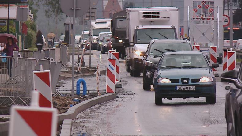 Kolejne utrudnienia na krajowej szóstce