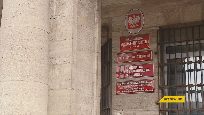 Akt oskarżenia ws. podwójnego zabójstwa w Suchym Dworze