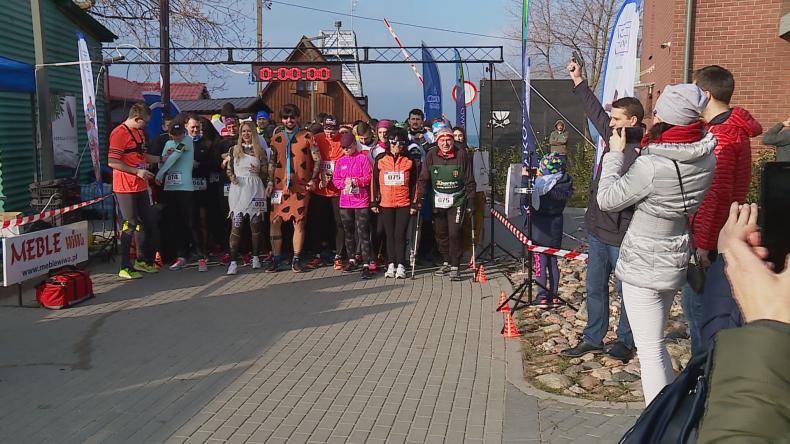 Pary zakochane w sobie i sporcie biegały w Rewie