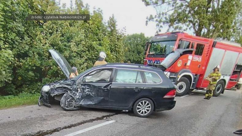 Wypadek z udziałem ciężarówki i osobówki