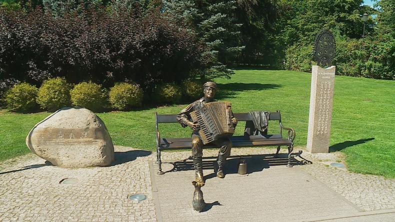 Kaszubski fresk powstaje na ulicy Kopernika w Wejherowie