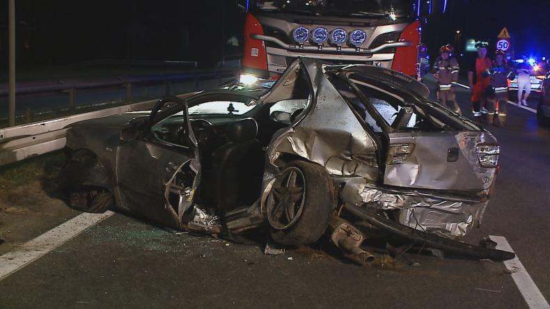 O krok od tragedii - dachowało auto z 5 osobami w środku