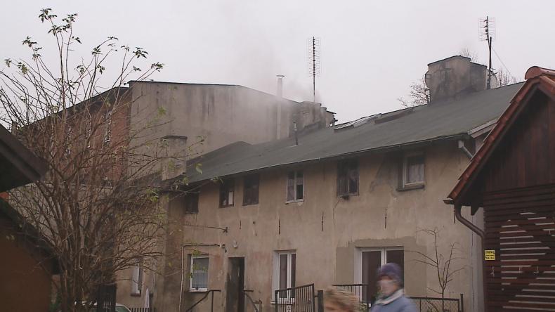 Smog wpływa na przebieg COVID-19