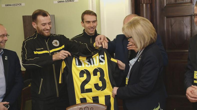 Starostwo wspiera wejherowskich piłkarzy