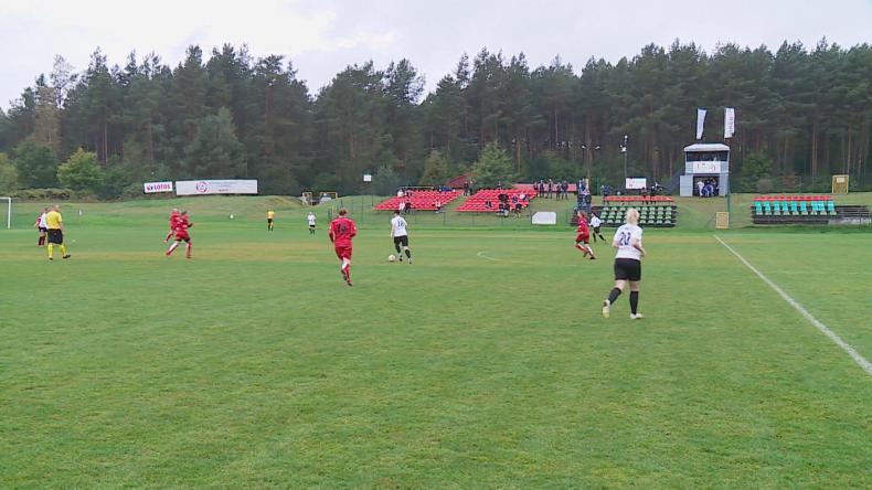 Piłkarki z Luzina uległy wiceliderowi